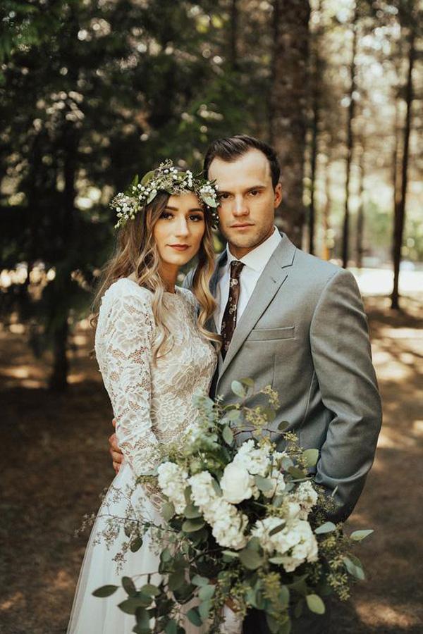 Ivory Tulle Lace A-line Long Sleeves Wedding Dresses With Sweep Train, SW452 | simple wedding dresses | bridal gowns | bridal dress | wedding dresses online | www.simidress.com