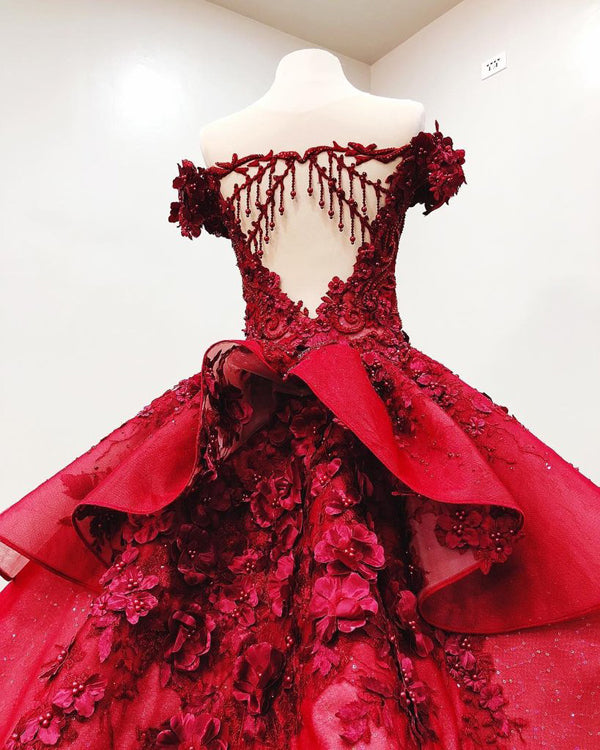 simidress.com offer Gorgeous Red Off-the-Shoulder Beaded Ball Gown V-neck Appliques Wedding Dresses, SW268
