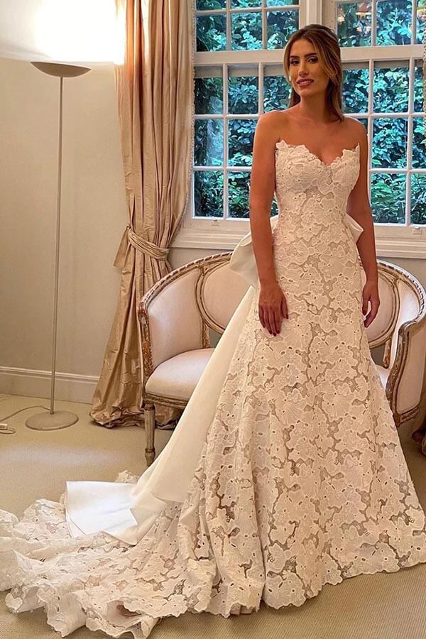 A-line Floral Lace Strapless Boho Wedding Dresses SW639