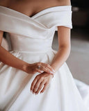 Satin wedding dress | ivory lace wedding dress | wedding dress stores | simidress.com