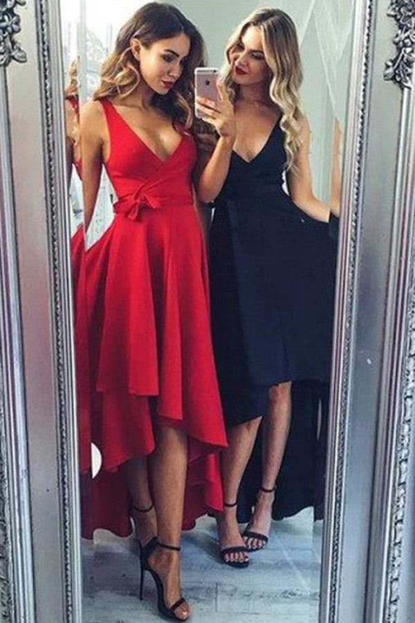 Low cut homecoming dresses deals