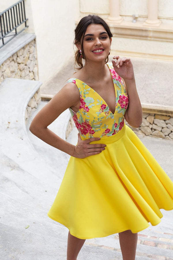 Cute Yellow Floral Satin A-line V-neck Homecoming Dresses Short Prom Dress, SH495