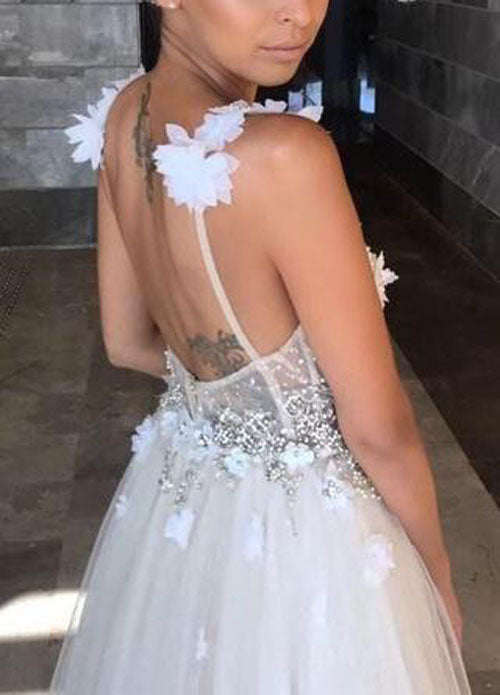 simidress.com offer Beaded A-line Deep V-neck Straps Tulle Beach Wedding Dress with Appliques, SW238