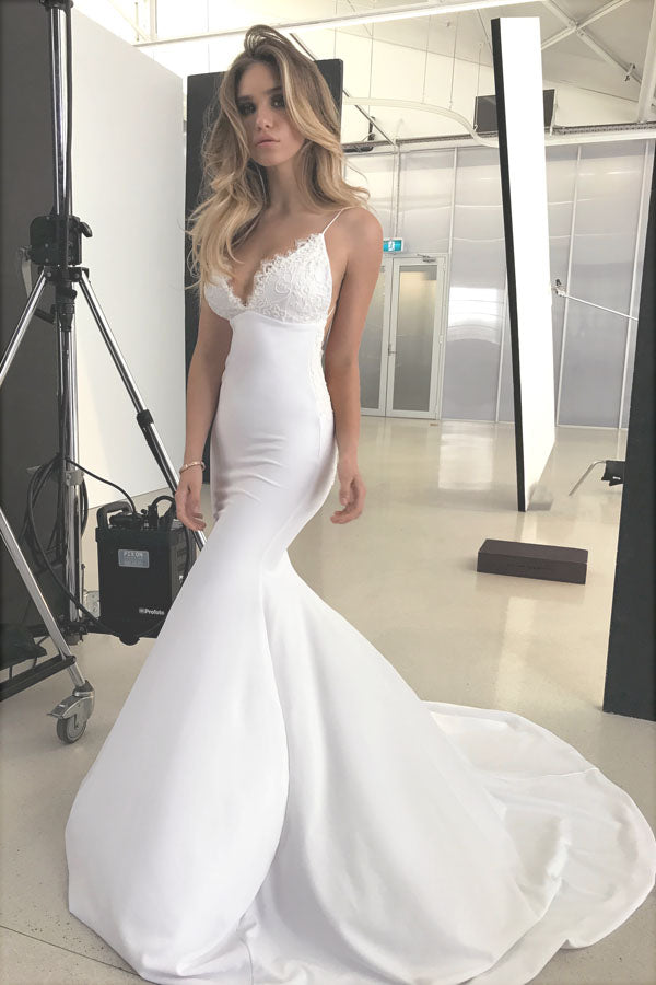 Elegant Lace V-neck Backless Mermaid Wedding Dresses with Appliques, SW128