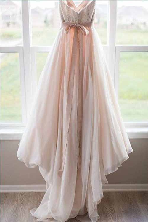 simidress.com offer Cute Ivory Tulle Puffy Ball Gown Lace Bodice Sweetheart Wedding Dress, SW213