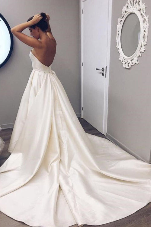 simidress.com offer Classic Ivory Strapless Sweetheart Long Wedding Dress with Court Train, SW215
