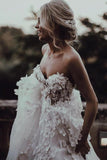 Floral appliqued wedding dresses | www.simidress.com